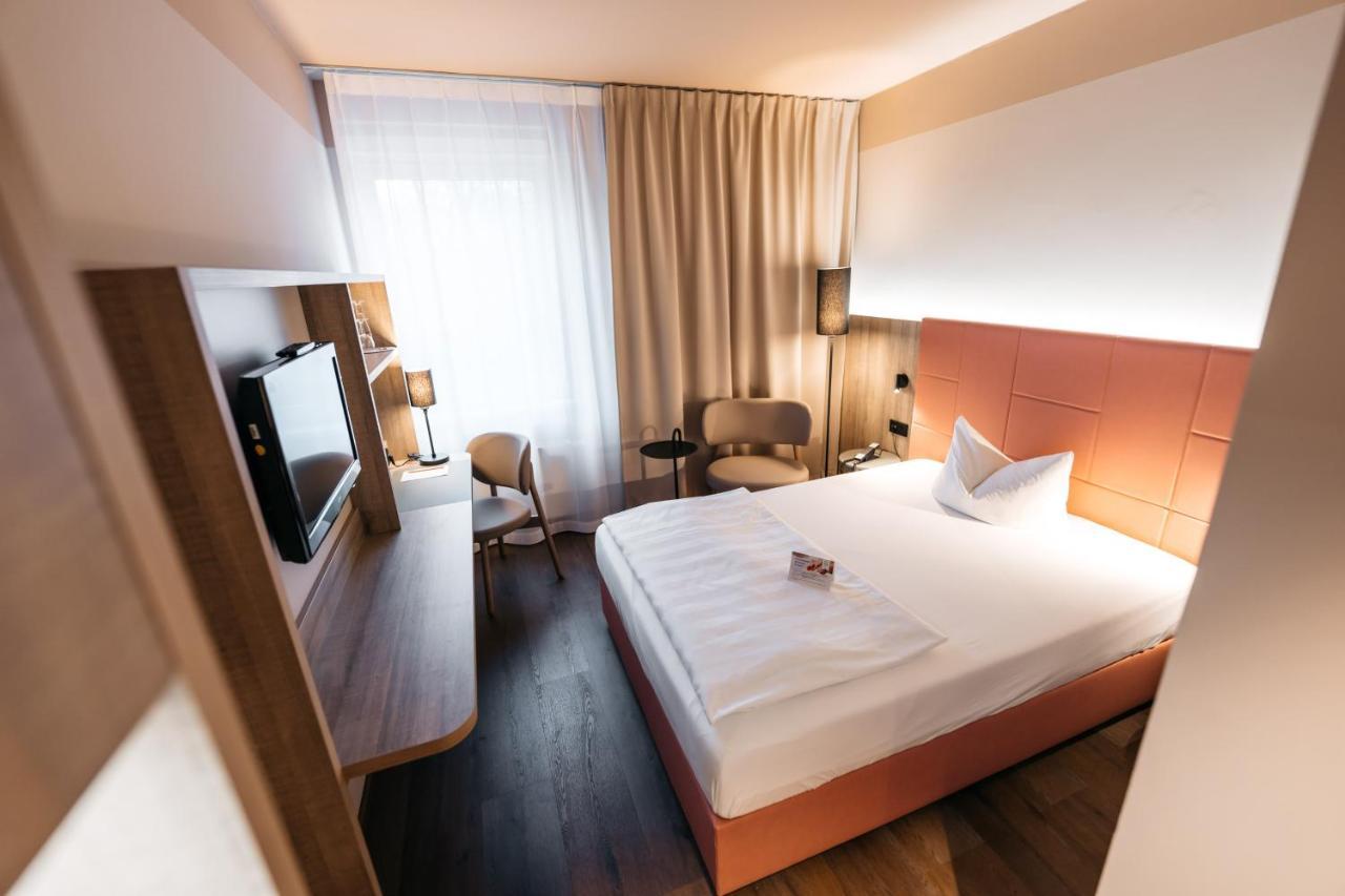 City Park Hotel Frankfurt  Exterior foto