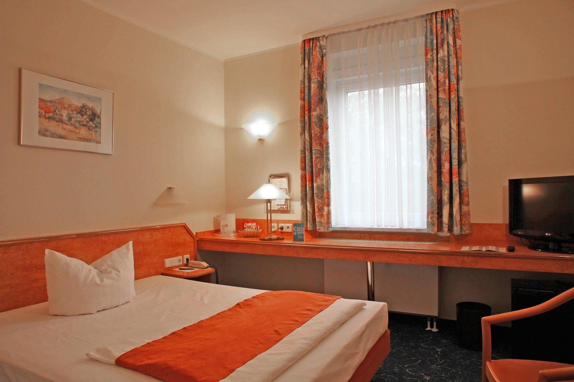 City Park Hotel Frankfurt  Exterior foto